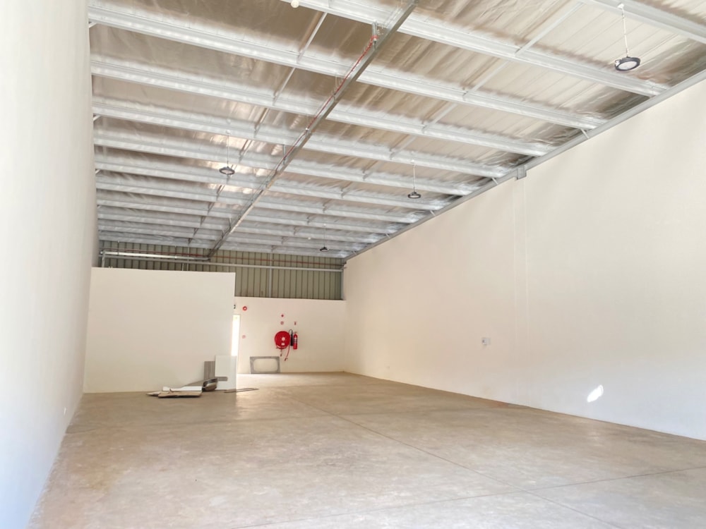 Commercial Building to rent in Tlokweng, Botswana - 3BO1738276