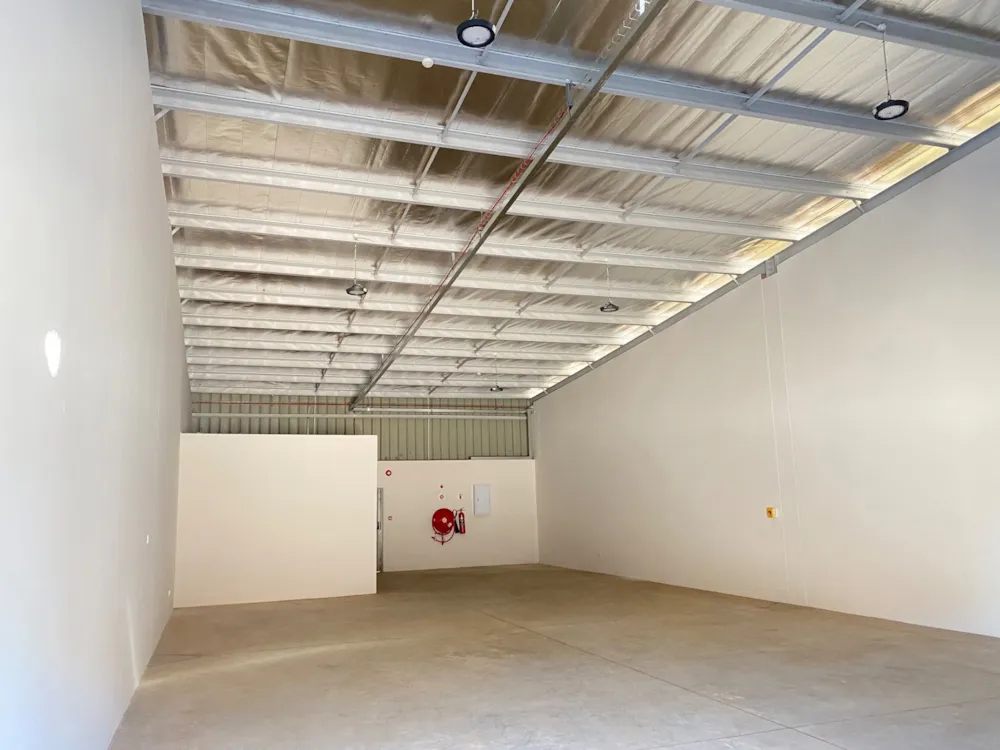 Commercial Building to rent in Tlokweng, Botswana - 3BO1738276 Commercial Building to rent in Tlokweng, Botswana - 3BO1738276