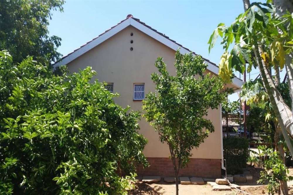 House for sale in Beitbridge, Zimbabwe - 3ZB1738294