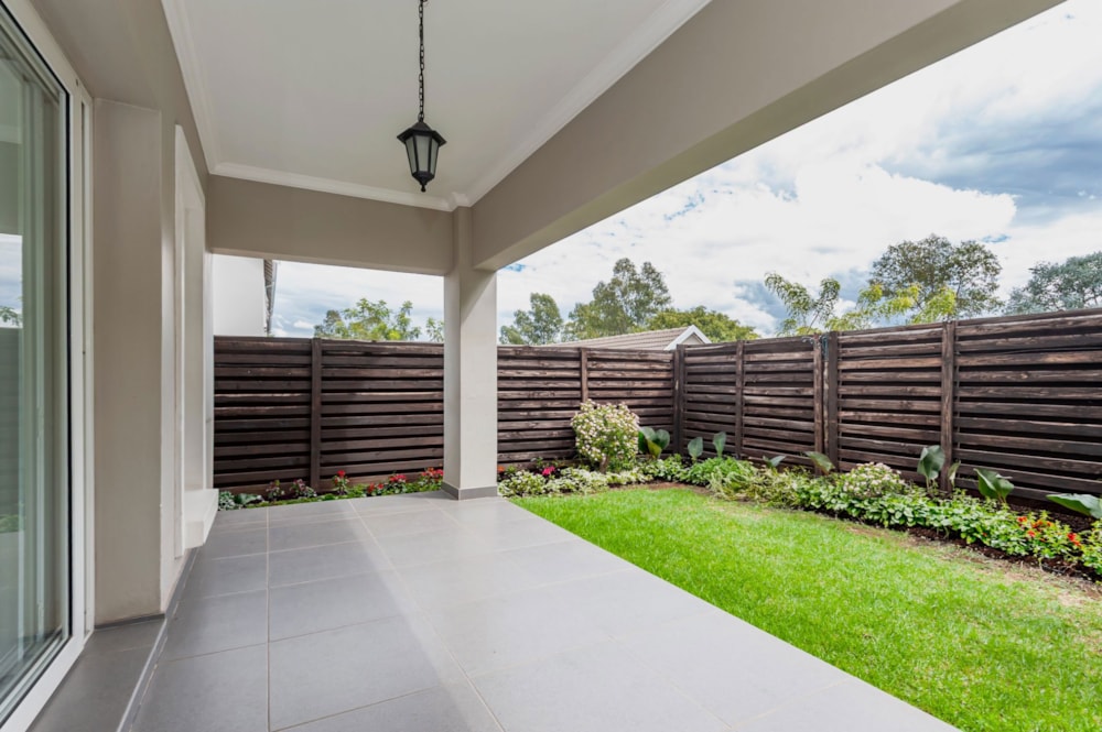 Townhouse let in Bryanston - JBL1738315
