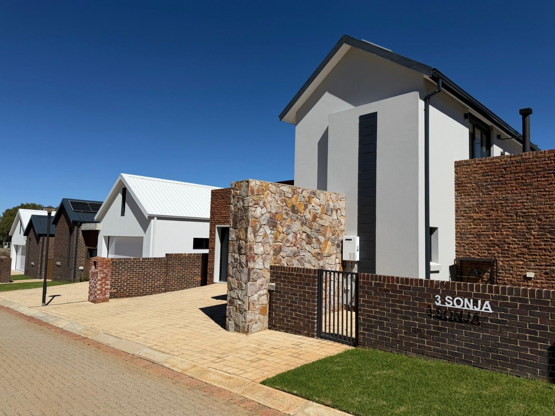 House for sale in Potchefstroom - 1PCH1738427