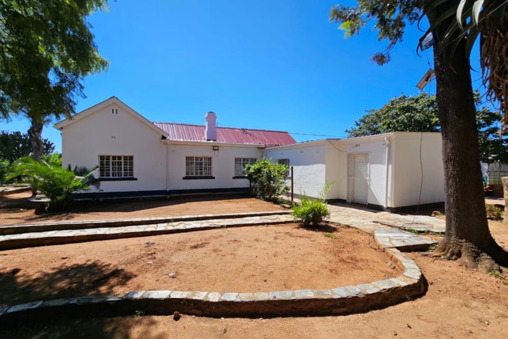 House for sale in Matsheumhlope, East, Zimbabwe - 3ZB1738361