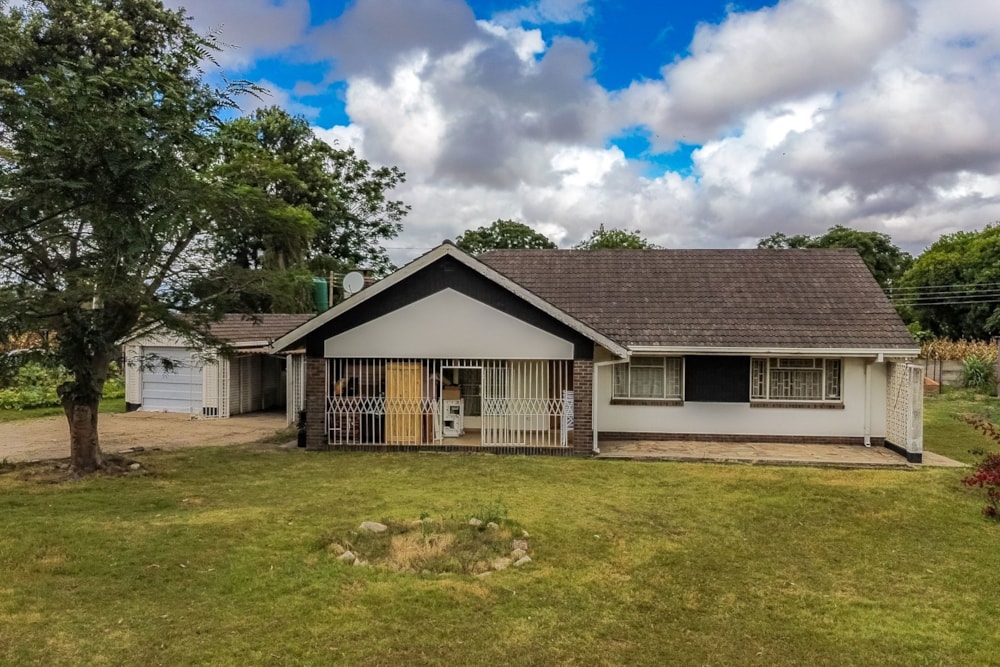 House for sale in Hatfield, Zimbabwe - 3ZB1738343