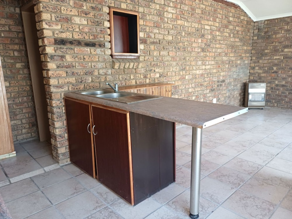 Bachelor apartment to rent in La Provence - 1BTH1749732 Bachelor apartment to rent in La Provence - 1BTH1749732