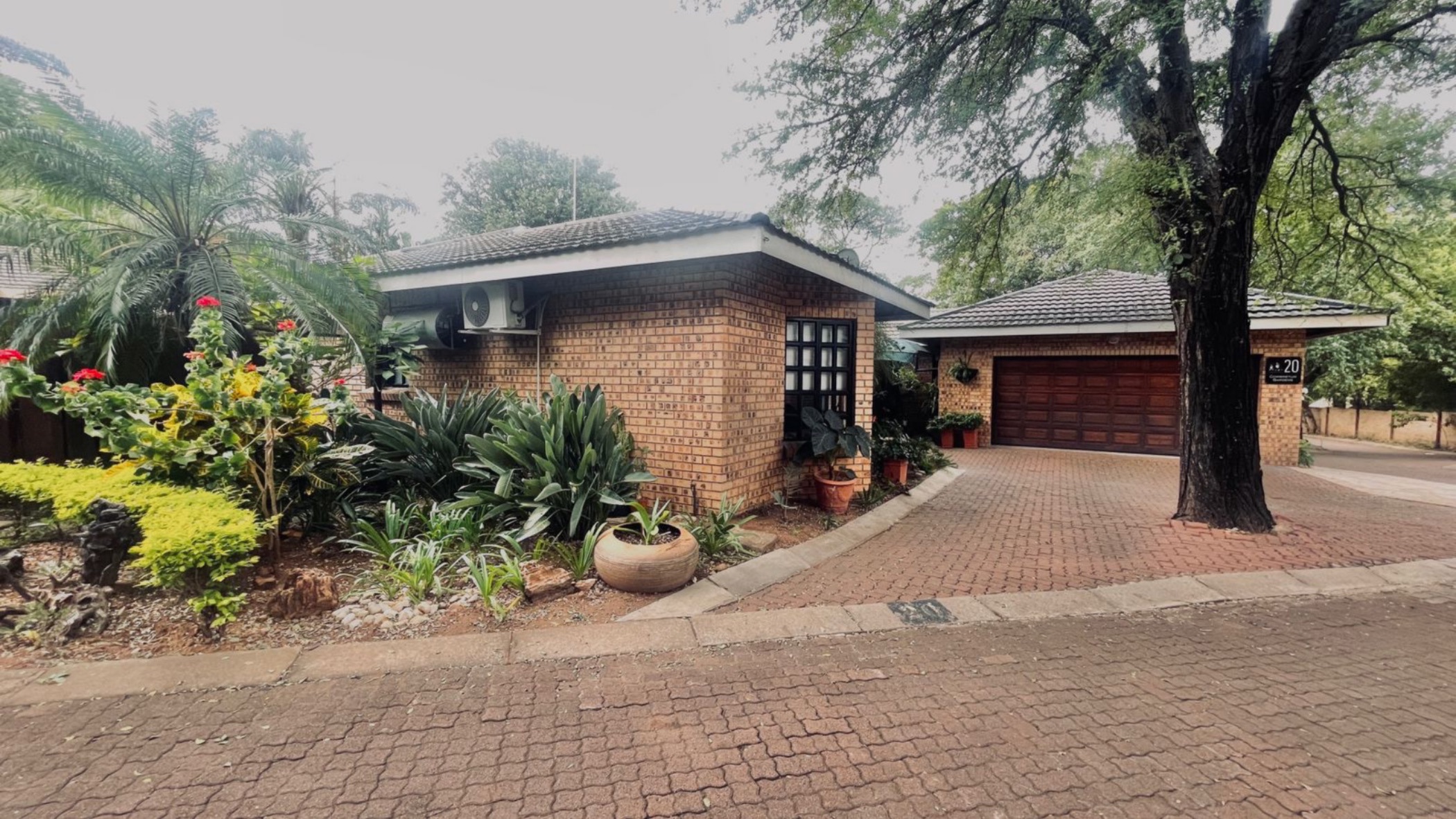 House let in Phalaborwa - 1PW1738441