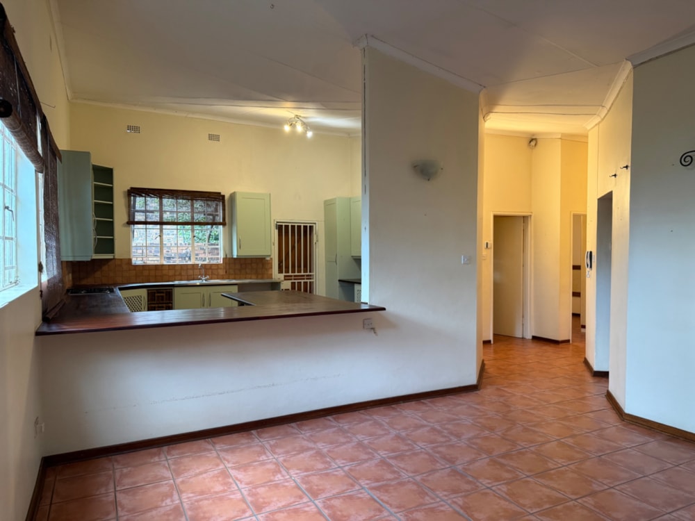 House for sale in Gaborone, Botswana - 3BO1738485 House for sale in Gaborone, Botswana - 3BO1738485