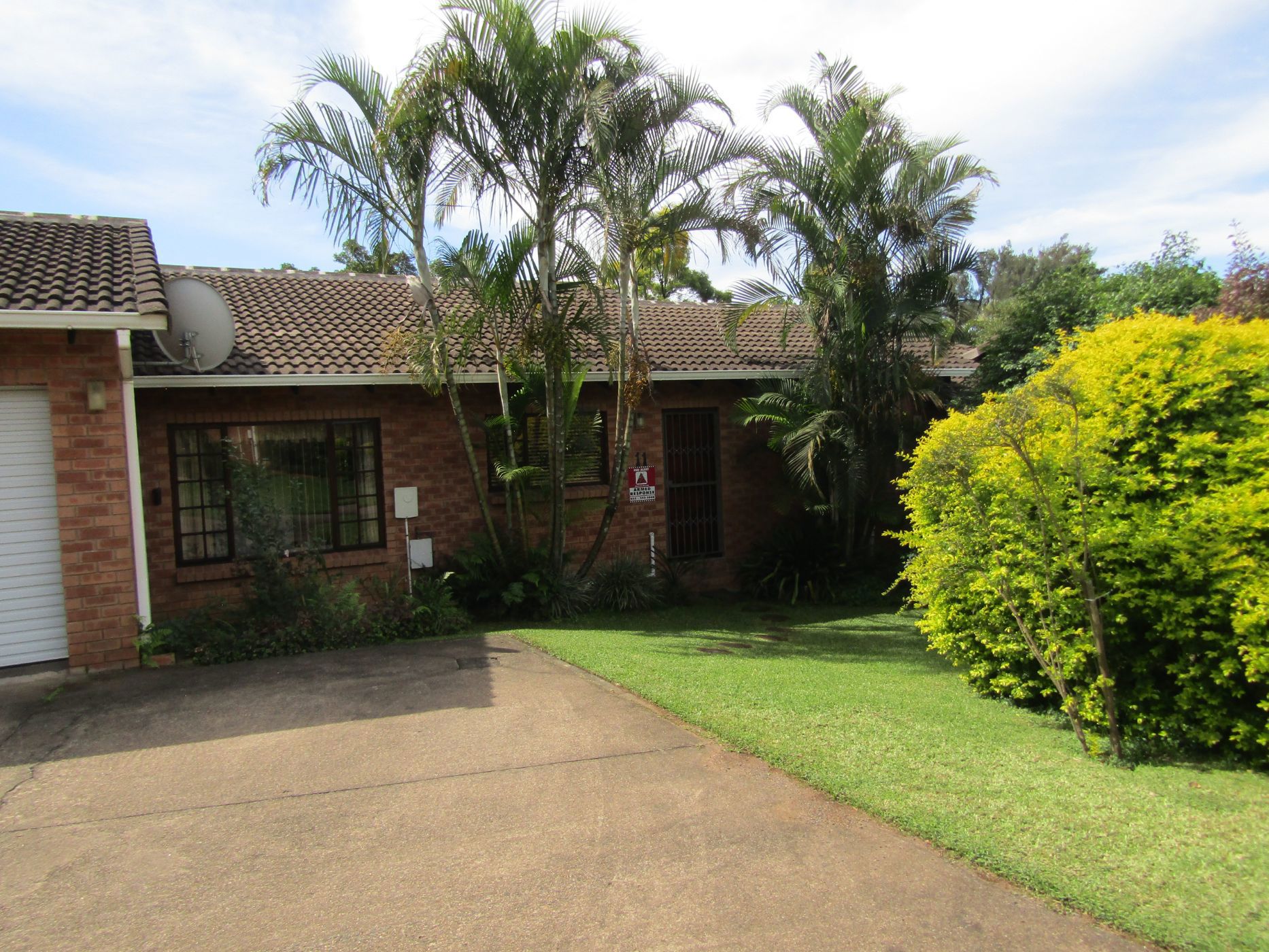 Semi-detached house for sale in Oak Park - 1PM1736632