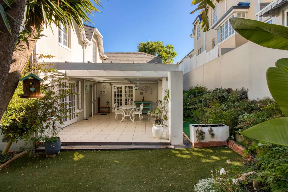 Security complex home sold in Monte Sereno - SW1735626 Security complex home sold in Monte Sereno - SW1735626