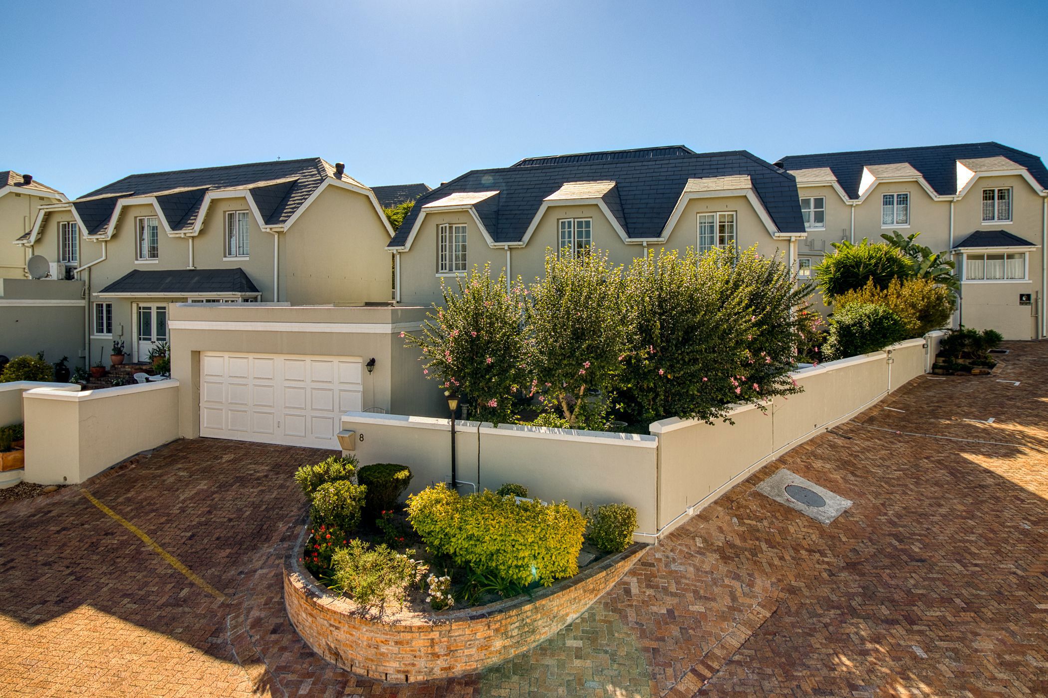 Security complex home for sale in Monte Sereno - SW1735626