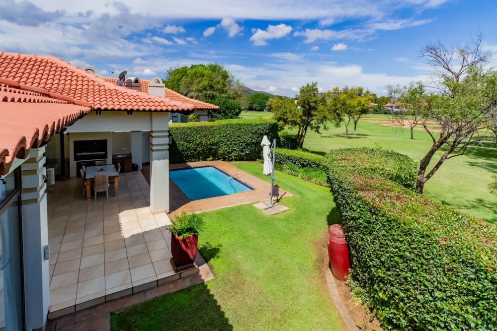 Golf estate house for sale in Pecanwood - 1HR1736624 Golf estate house for sale in Pecanwood - 1HR1736624