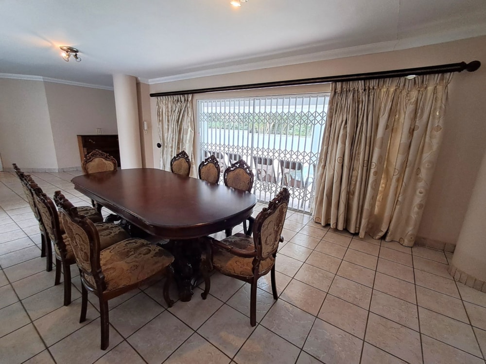 Single-storey house for sale in Mountain Homes - 1PM1738291