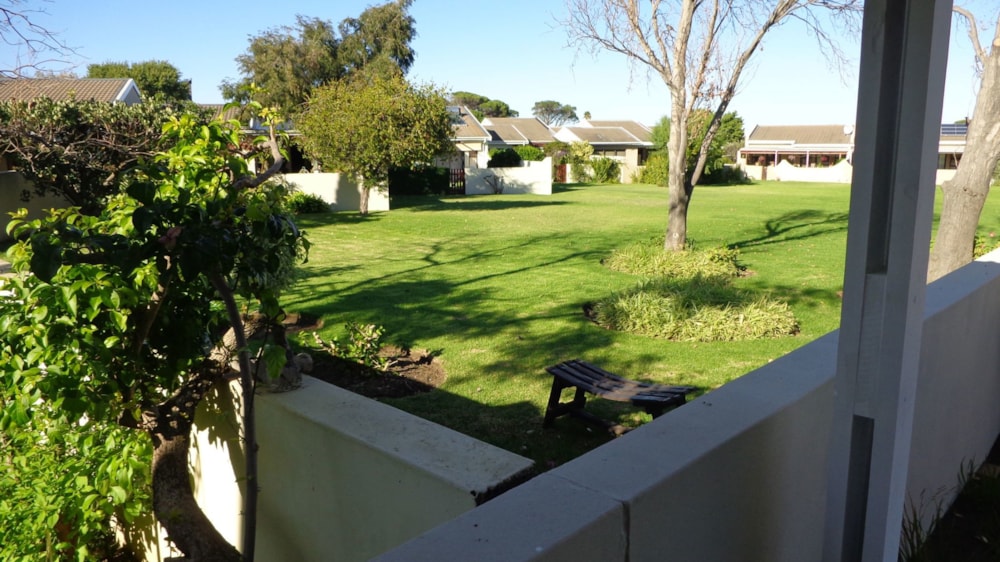 Townhouse to rent in Somerset West - SWL1737991