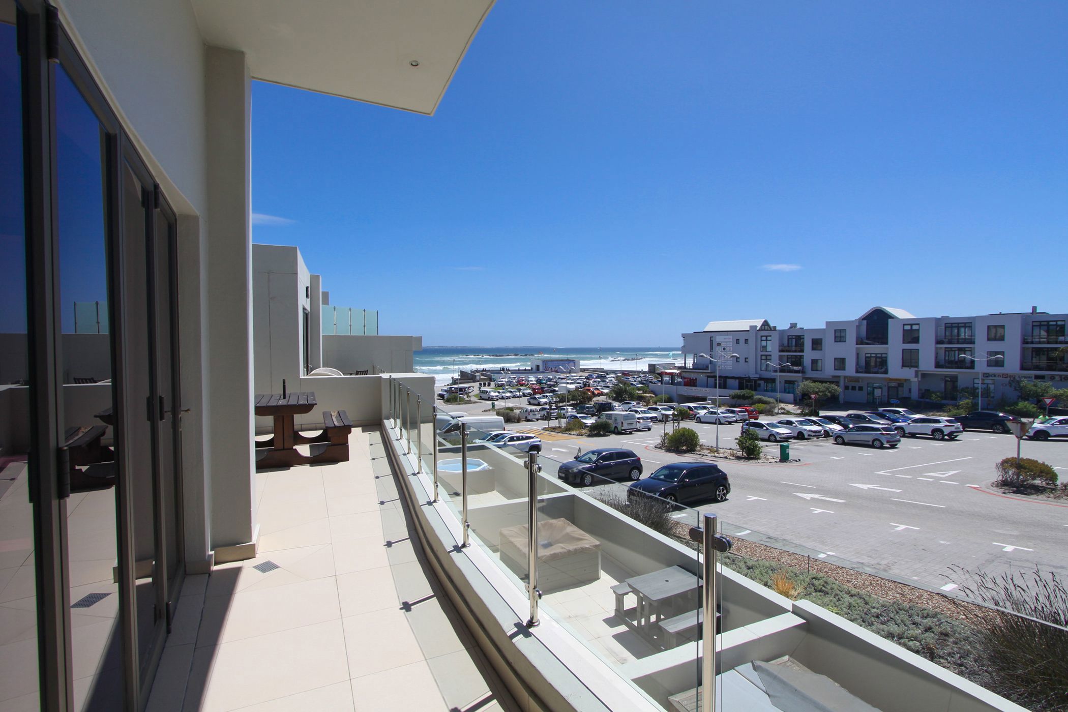 Apartment sold in Big Bay - 1TV1737920