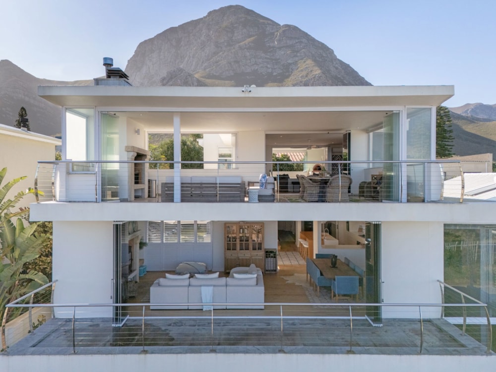 Double-storey house for sale in Voelklip - HF1736848