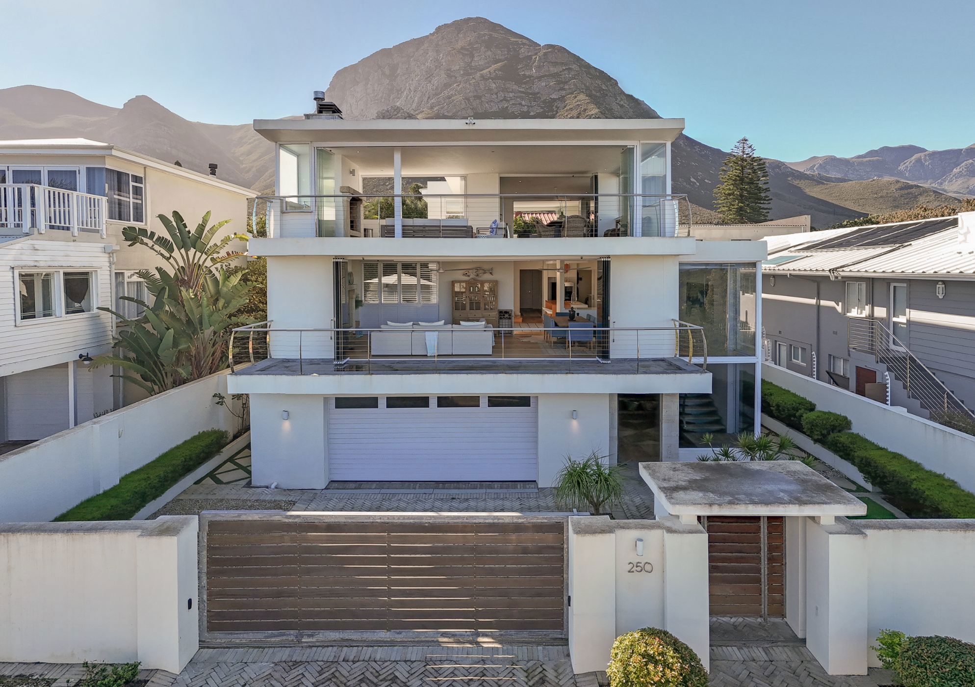 Double-storey house for sale in Voelklip - HF1736848