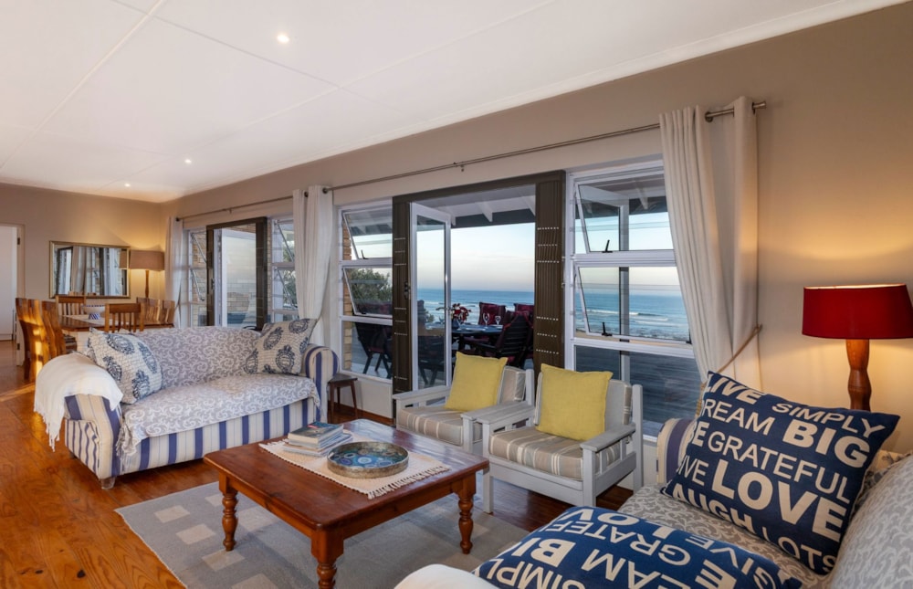 House for sale in Cannon Rocks - 1KO1737565