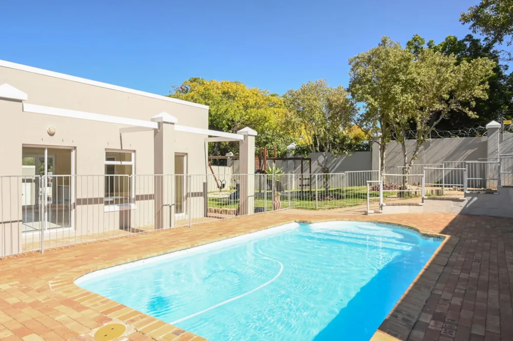 Security complex home sold in Pearl Rise - SW1736341 Security complex home sold in Pearl Rise - SW1736341