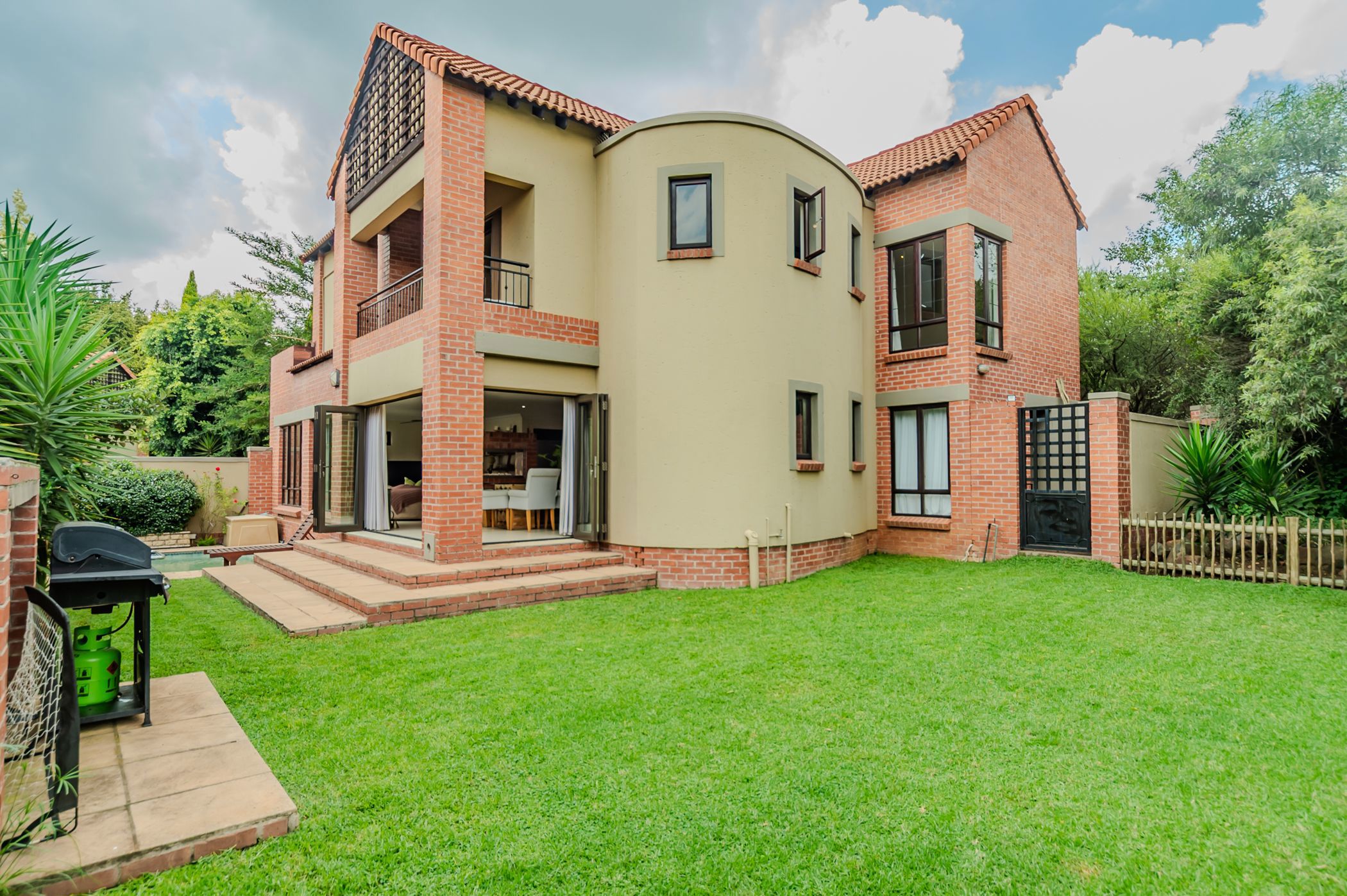 House for sale in Silver Lakes Golf Estate - PT1735421