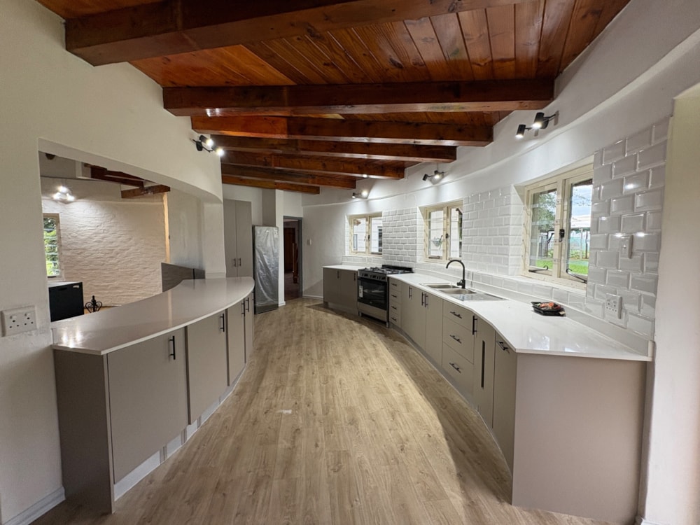 Smallholding for sale in Himeville - 1UB1656533