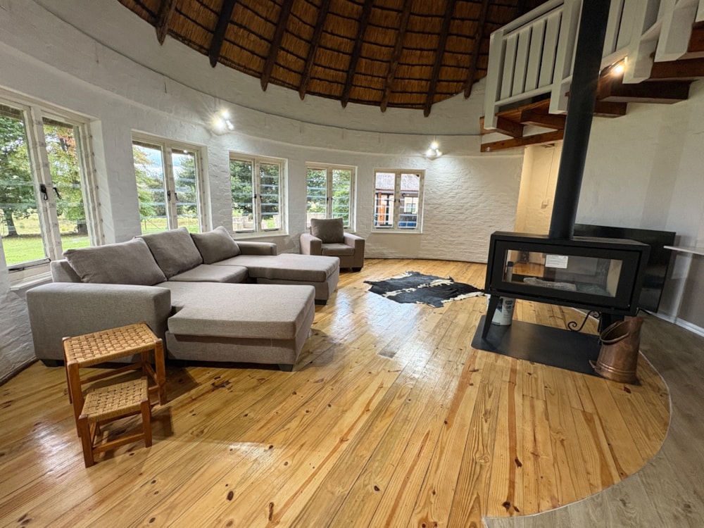 Smallholding for sale in Himeville - 1UB1656533