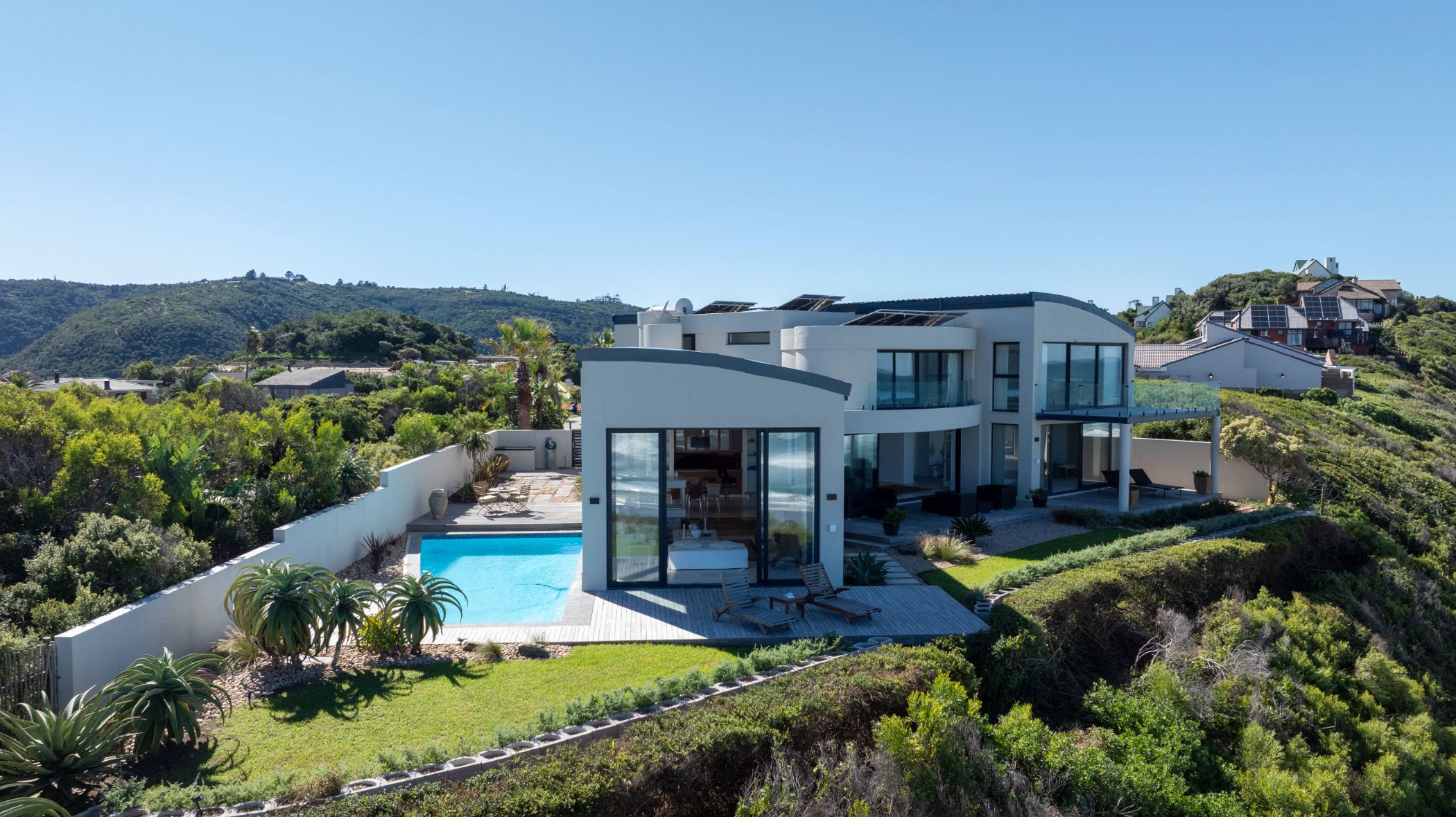 Double-storey house for sale in Wilderness - GEO1740153