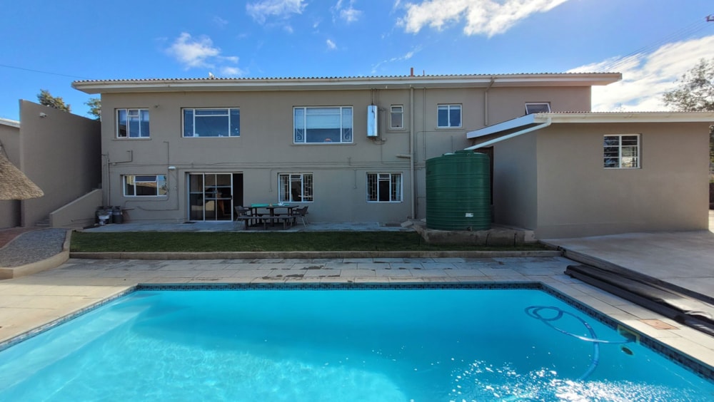 House for sale in Springbok - 1NA1738084