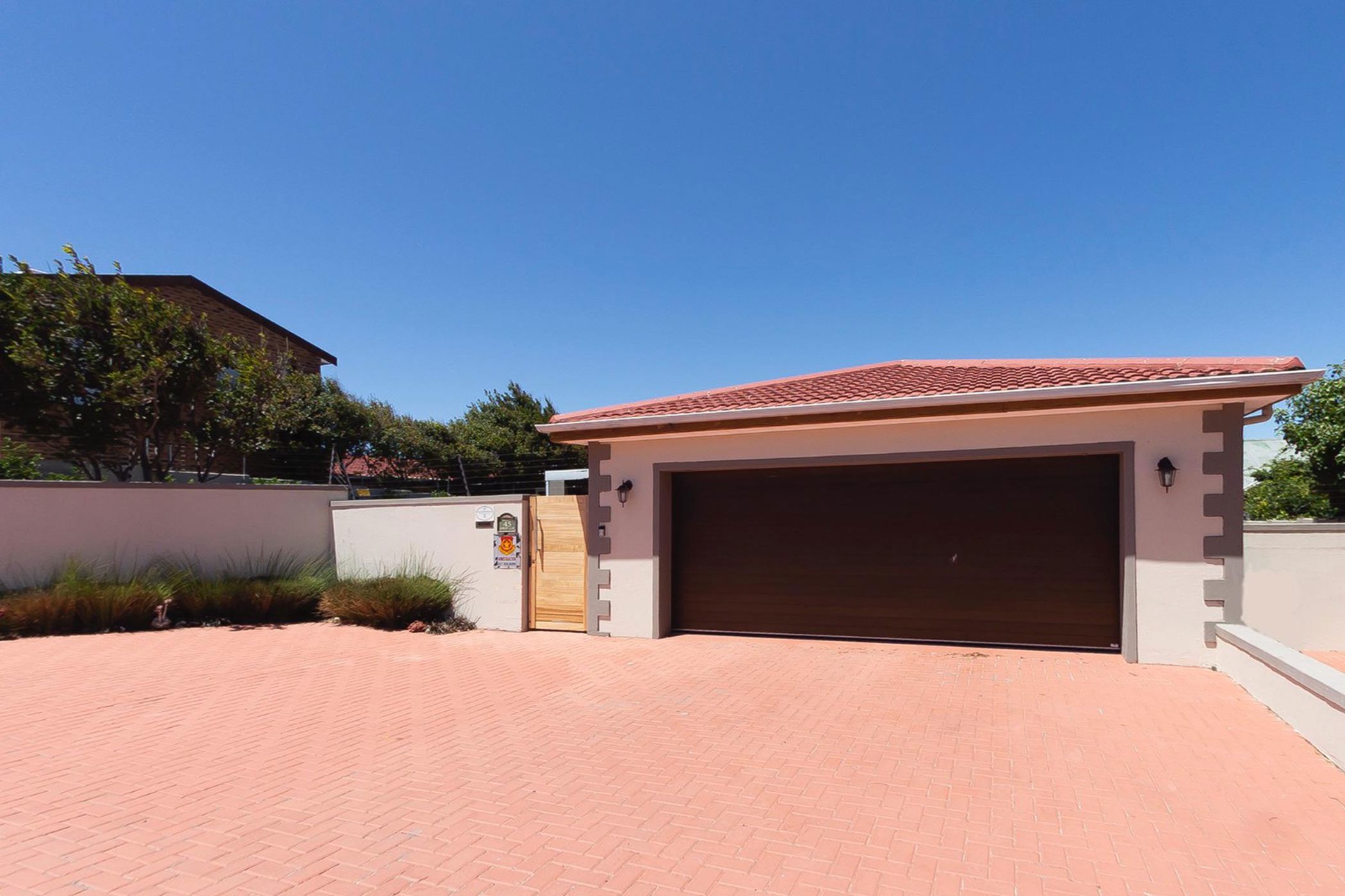 House for sale in West Beach, Blouberg - 1TV1738128