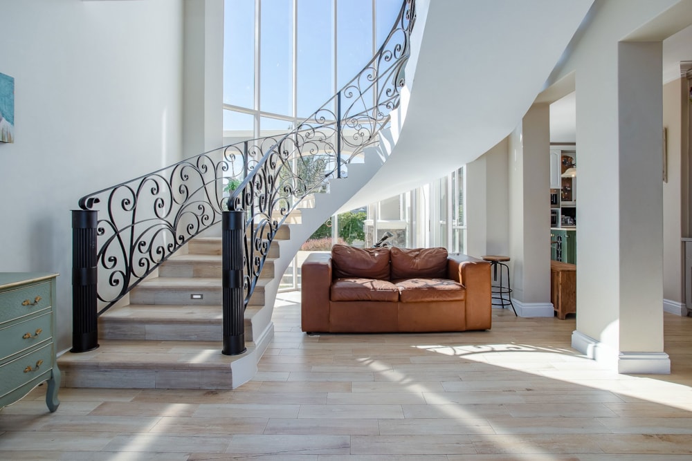 Security estate home for sale in Val de Vie Estate - VLV1735404