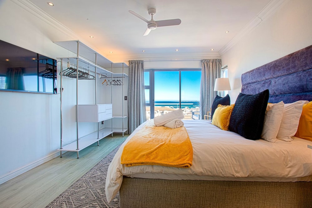 Apartment for sale in Big Bay - 1TV1738393