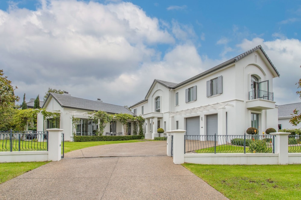 Security estate home for sale in Val de Vie Estate - VLV1737785