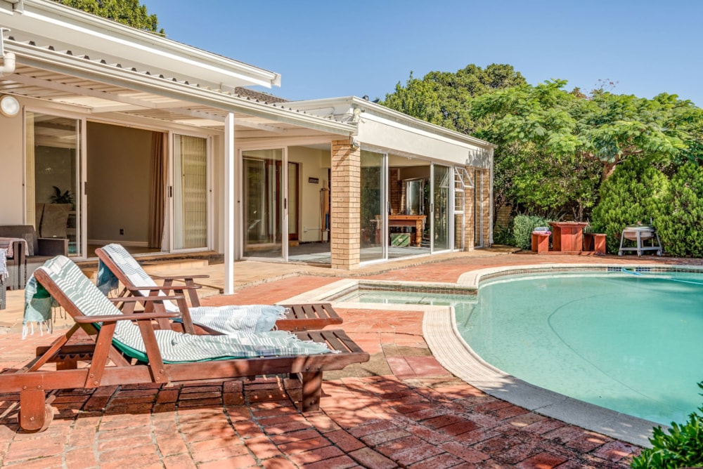 House for sale in Summerstrand - 1PLZ1738062