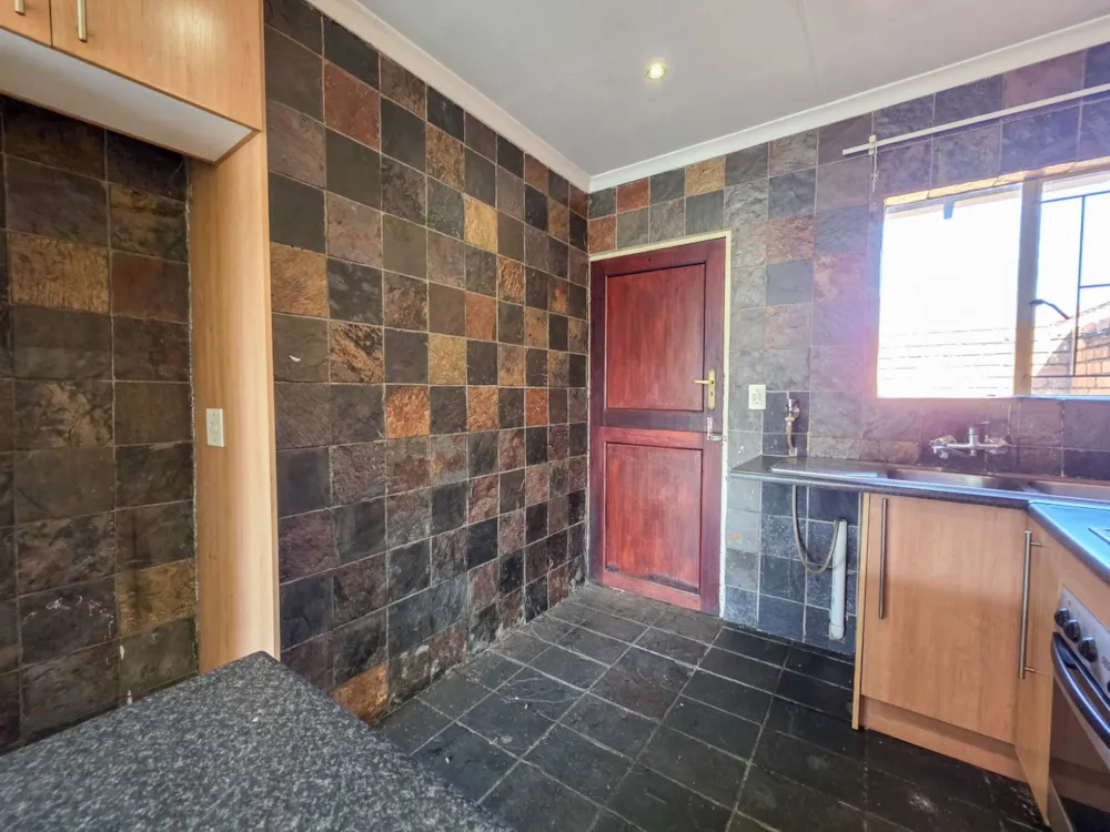 Townhouse sold in Dalpark Ext 1 - 1BJ1737387 Townhouse sold in Dalpark Ext 1 - 1BJ1737387
