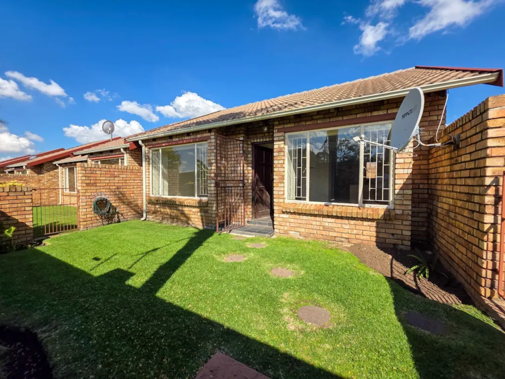 Townhouse sold in Dalpark Ext 1 - 1BJ1737387 Townhouse sold in Dalpark Ext 1 - 1BJ1737387
