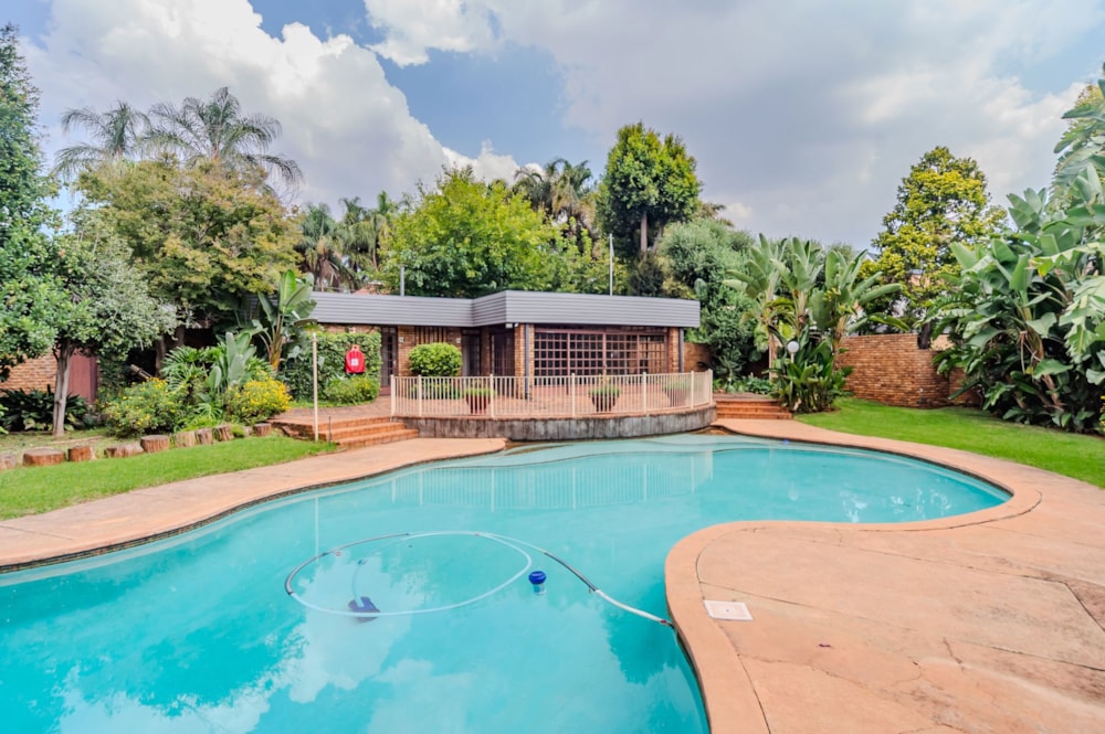 Security complex home for sale in Nieuw Muckleneuk - PT1735098