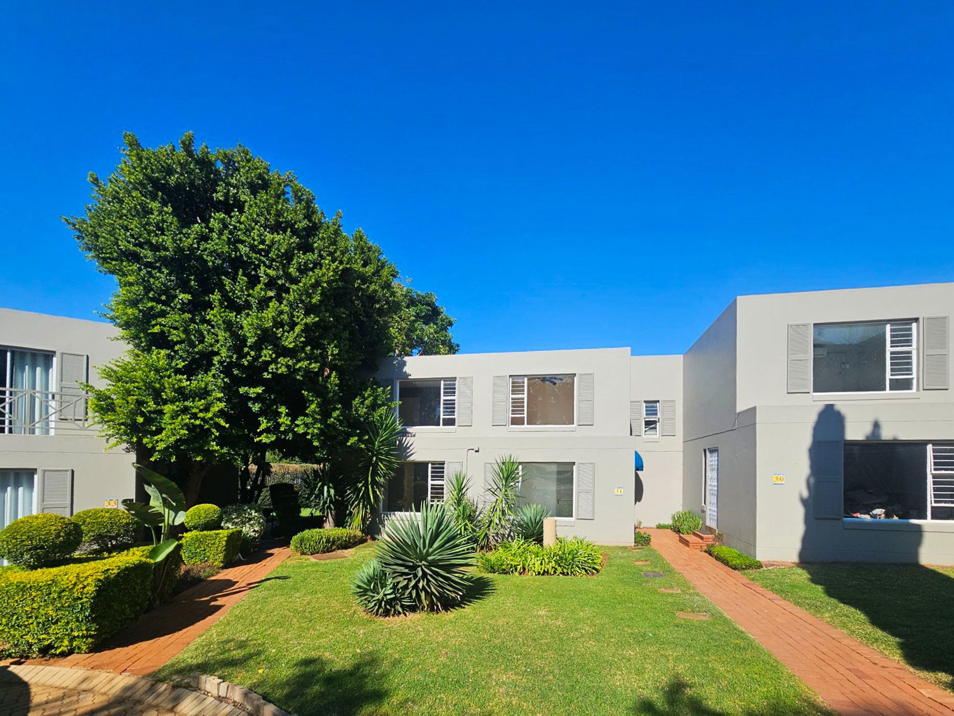 Townhouse for sale in Caribbean Beach - 1HR1737941