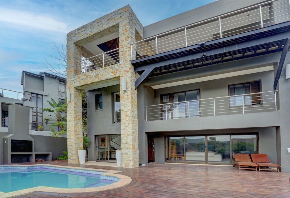 Security estate home for sale in Wilderness - GEO1736011
