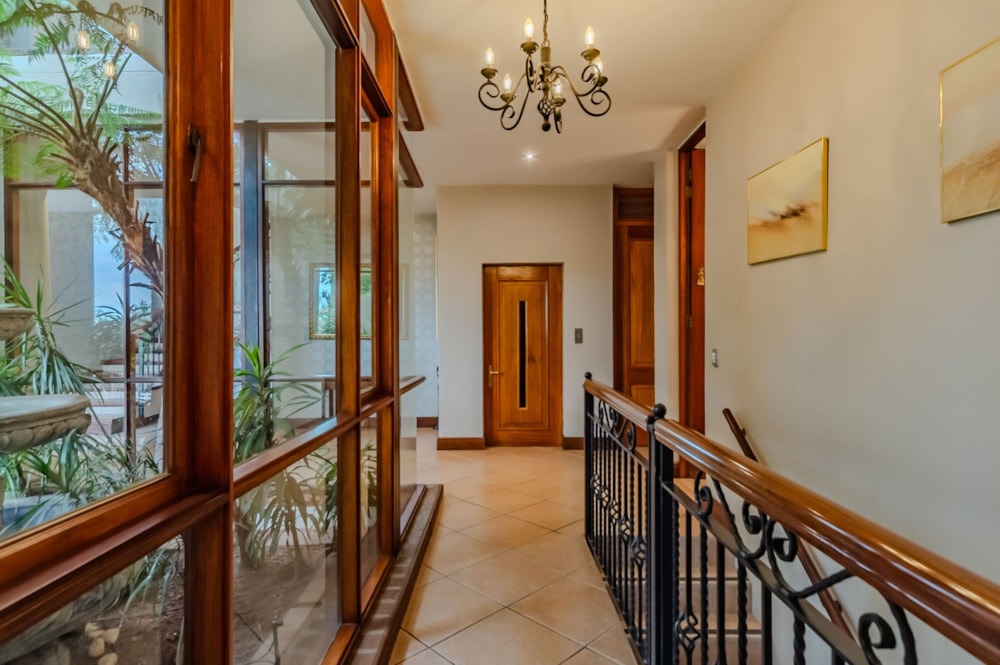 Security estate home for sale in Waterkloof Ridge - PT1735281