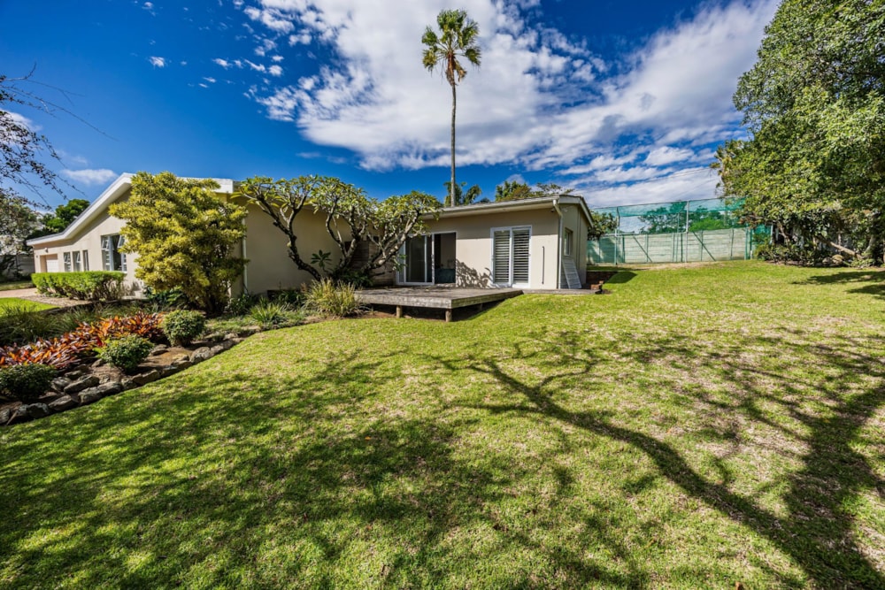 House for sale in Beacon Bay - 1EZ1736978