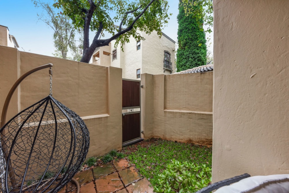 Apartment for sale in Lonehill - FW1736900