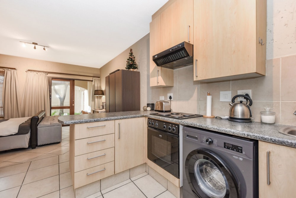 Apartment for sale in Lonehill - FW1736900