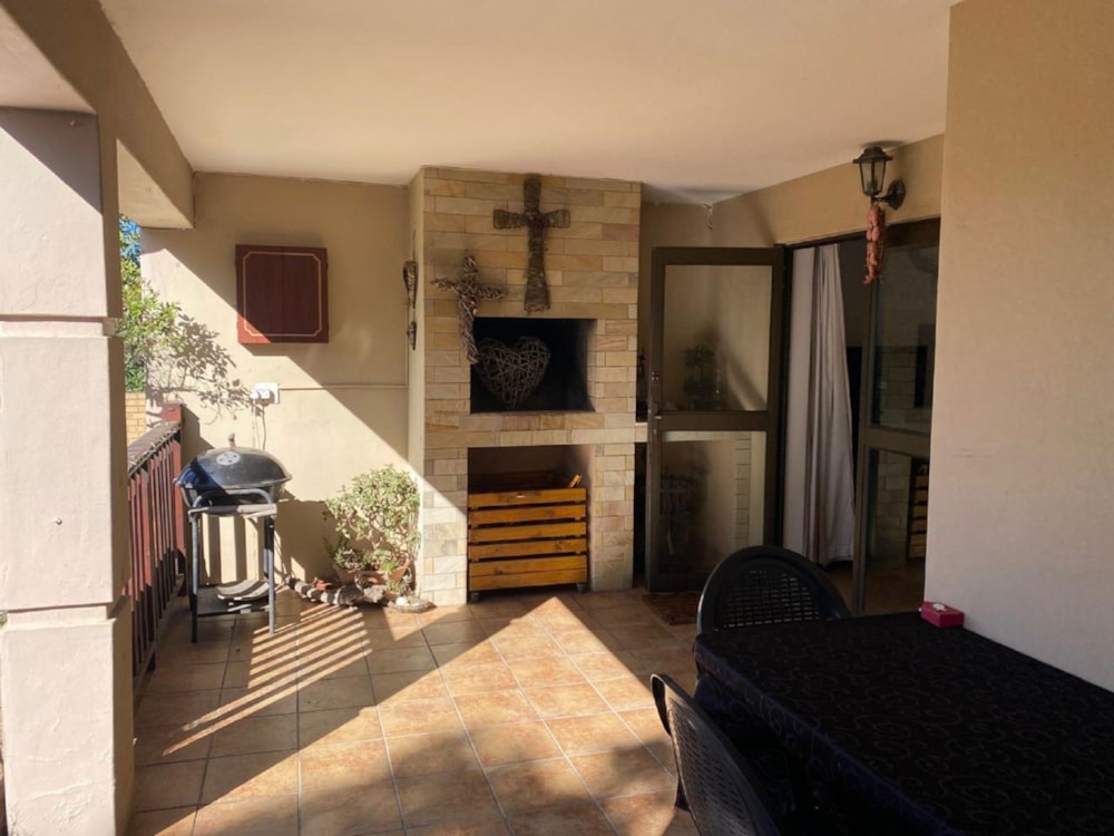 Garden apartment let in Aston Bay - 1JF1736162