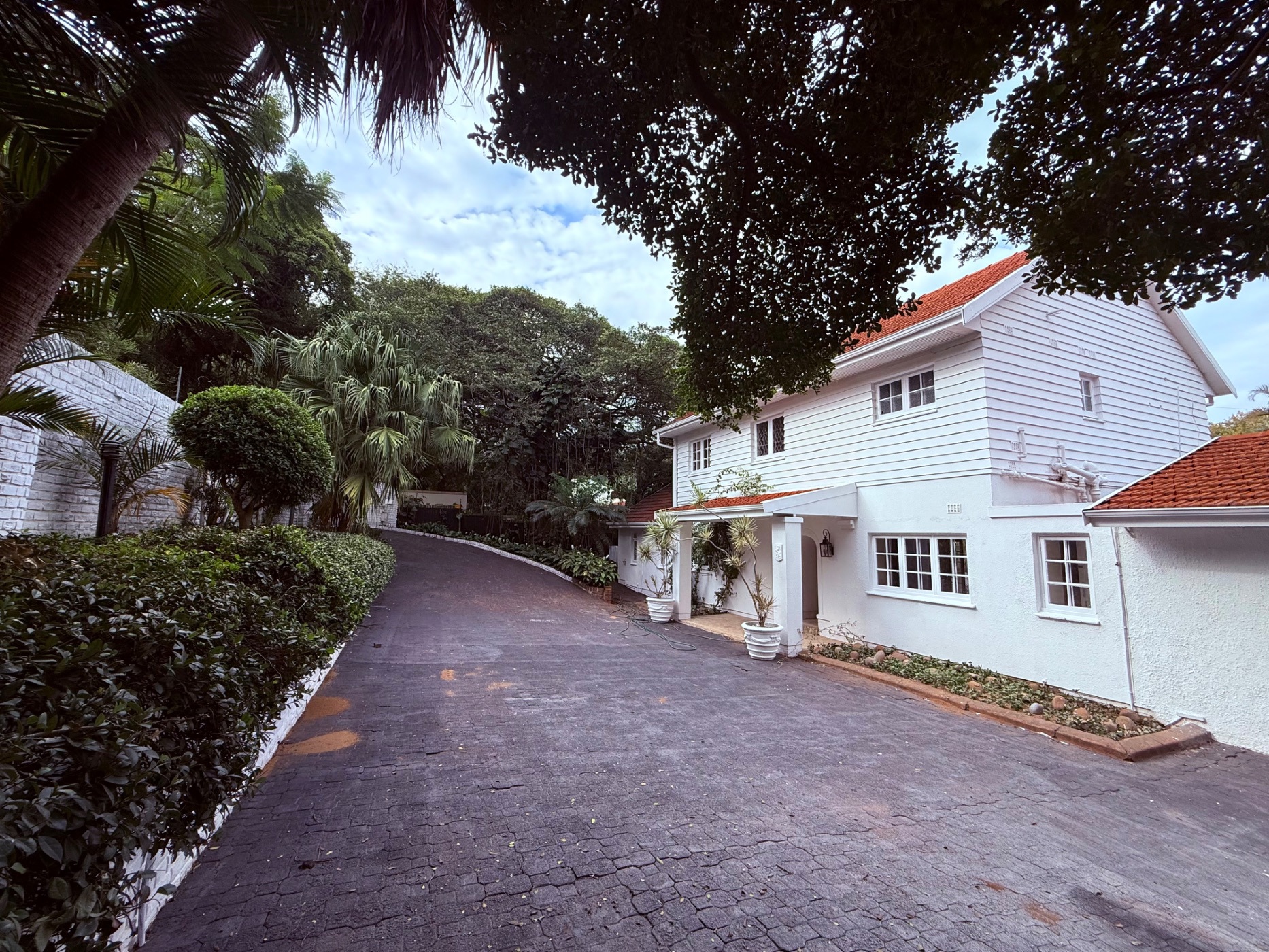 House to rent in Durban North - 1ND1738481