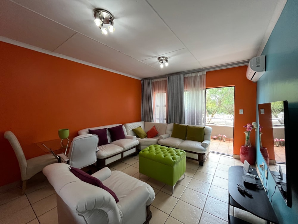 Townhouse to rent in Bendor Park - 1PS1738166