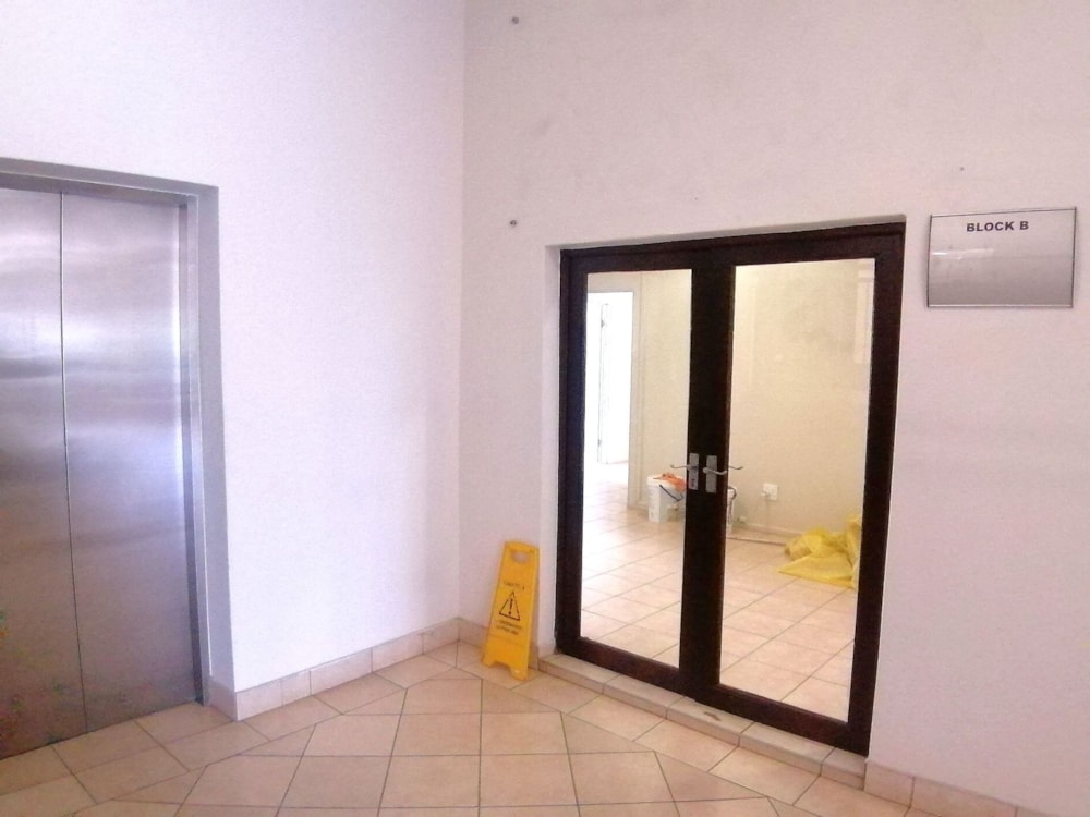 Commercial business to rent in Aspen Lakes - 1GV1636723