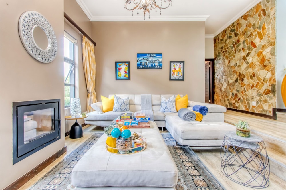 Golf estate house to rent in Blue Valley Golf Estate - CNL1736941