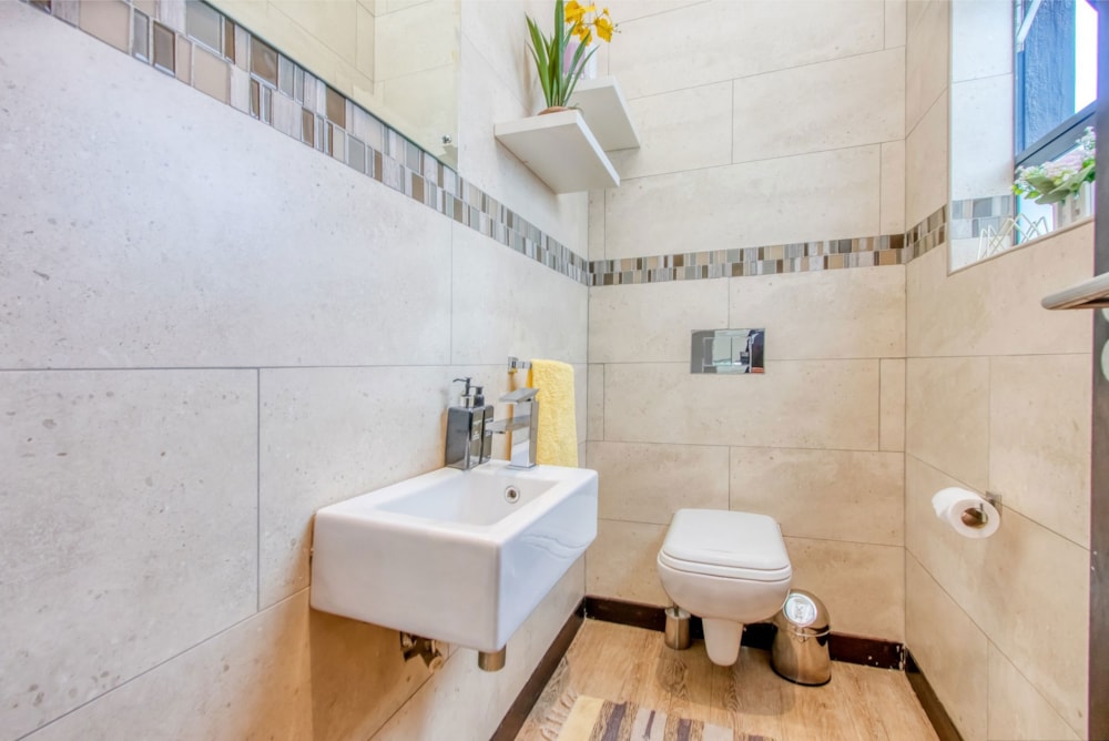 Golf estate house to rent in Blue Valley Golf Estate - CNL1736941