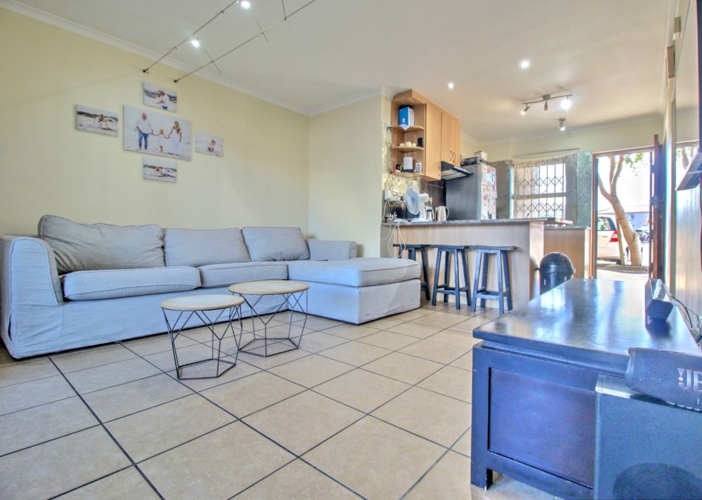 Apartment to rent in Burgundy Estate - 1PLA1737952