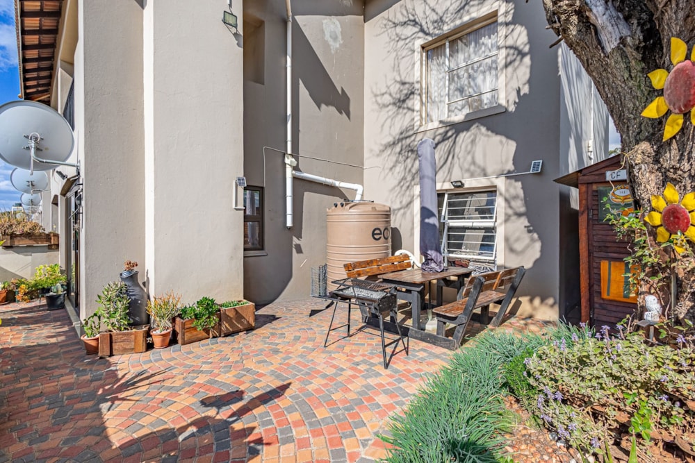 Townhouse for sale in Brenthurst - 1BJ1738405