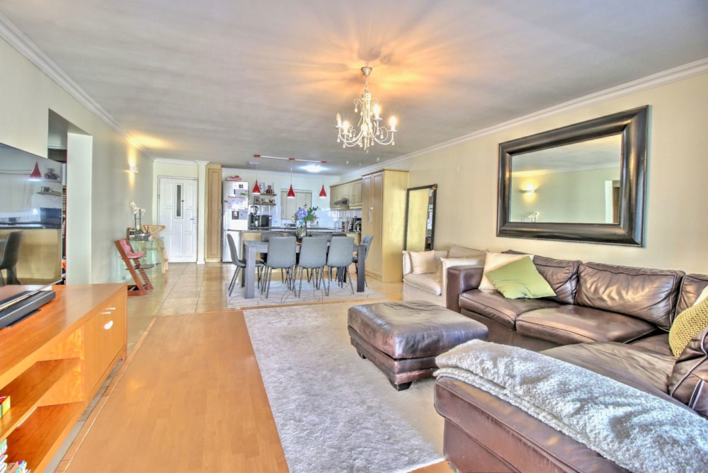 Apartment for sale in Edgemead - 1PLA1736775