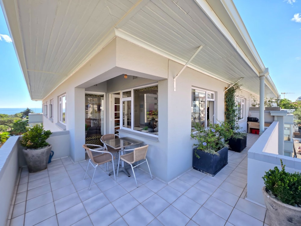 Apartment for sale in Sea Point - AS1735972 Apartment for sale in Sea Point - AS1735972